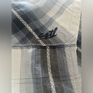 Coastal Pearl Button up Plaid Shirt XXL